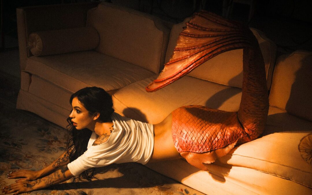 EXCLUSIVE Q&A: EMJAY, RICH IN CONFIDENCE, LOUD IN FLOW, & TURNING SELF-WORTH LYRICS INTO FEMME POWER ANTHEMS