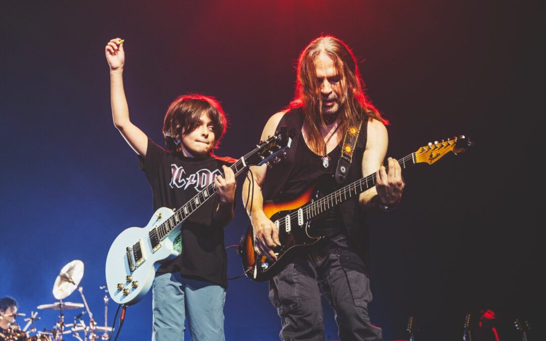 LATIN ROCK LEGACY IN ACTION: MANÁ SHARES THE STAGE WITH 8-YEAR-OLD GUITARIST IN FRONT OF 17,000 FANS, DEMONSTRATING HOW SPANISH ARTISTS INSPIRE NEW GENERATIONS, BREAK RECORDS, AND CONTINUE TO REDEFINE GLOBAL MUSIC