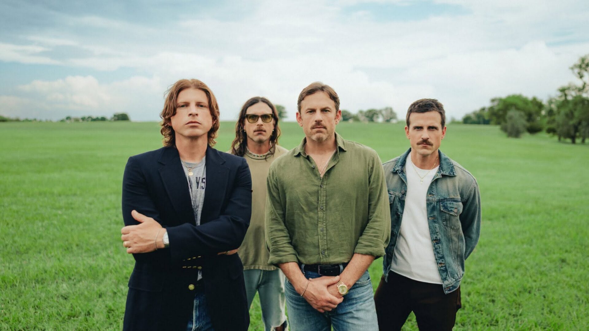 KINGS OF LEON RETURN WITH “MY WHOLE WORLD,” A NOSTALGIC FIRST TASTE OF “O MY BELOVED”